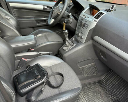 Синий Опель Зафира, объемом двигателя 1.7 л и пробегом 315 тыс. км за 6500 $, фото 6 на Automoto.ua