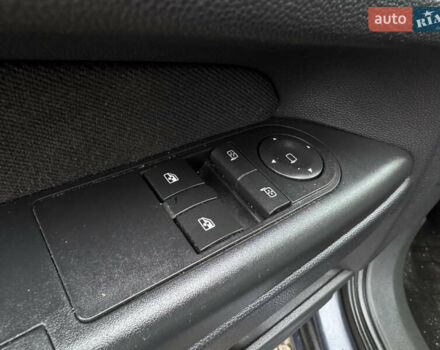 Синий Опель Зафира, объемом двигателя 1.6 л и пробегом 197 тыс. км за 6700 $, фото 21 на Automoto.ua