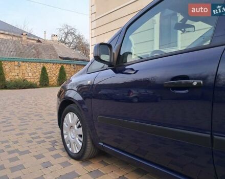 Синий Опель Зафира, объемом двигателя 1.6 л и пробегом 264 тыс. км за 5650 $, фото 28 на Automoto.ua