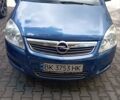 Синий Опель Зафира, объемом двигателя 1.6 л и пробегом 286 тыс. км за 6000 $, фото 1 на Automoto.ua