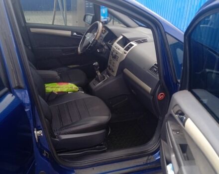 Синій Опель Зафіра, об'ємом двигуна 1.7 л та пробігом 305 тис. км за 5500 $, фото 2 на Automoto.ua