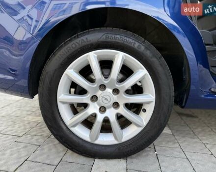 Синий Опель Зафира, объемом двигателя 1.6 л и пробегом 180 тыс. км за 6750 $, фото 74 на Automoto.ua