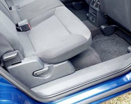 Синий Опель Зафира, объемом двигателя 1.6 л и пробегом 227 тыс. км за 6399 $, фото 16 на Automoto.ua