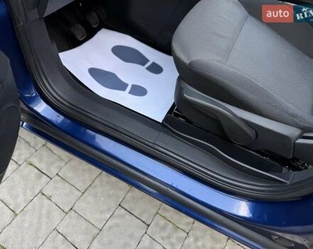 Синий Опель Зафира, объемом двигателя 1.6 л и пробегом 180 тыс. км за 6750 $, фото 53 на Automoto.ua