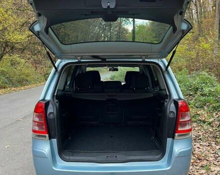 Синій Опель Зафіра, об'ємом двигуна 1.7 л та пробігом 212 тис. км за 7800 $, фото 6 на Automoto.ua