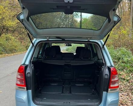 Синій Опель Зафіра, об'ємом двигуна 1.7 л та пробігом 212 тис. км за 7800 $, фото 7 на Automoto.ua