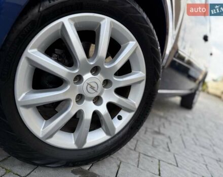 Синий Опель Зафира, объемом двигателя 1.6 л и пробегом 180 тыс. км за 6750 $, фото 19 на Automoto.ua