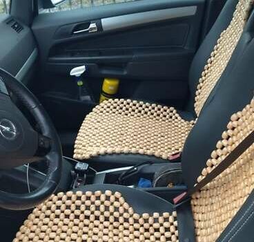 Синий Опель Зафира, объемом двигателя 1.7 л и пробегом 360 тыс. км за 6200 $, фото 5 на Automoto.ua