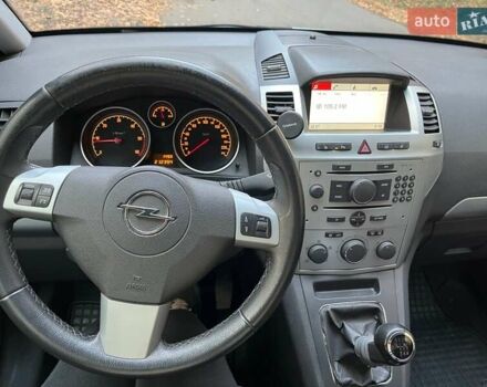 Синій Опель Зафіра, об'ємом двигуна 1.7 л та пробігом 212 тис. км за 7800 $, фото 4 на Automoto.ua