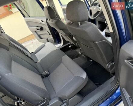 Синий Опель Зафира, объемом двигателя 1.6 л и пробегом 180 тыс. км за 6750 $, фото 71 на Automoto.ua