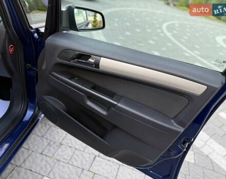 Синий Опель Зафира, объемом двигателя 1.6 л и пробегом 180 тыс. км за 6750 $, фото 68 на Automoto.ua