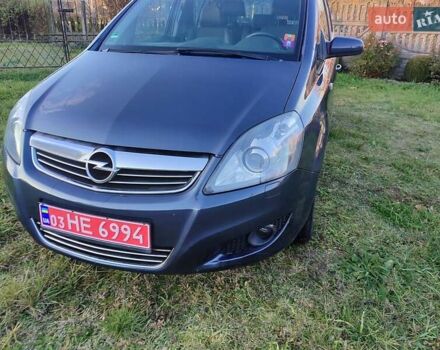 Синий Опель Зафира, объемом двигателя 1.6 л и пробегом 205 тыс. км за 7000 $, фото 5 на Automoto.ua