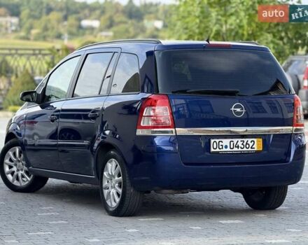 Синий Опель Зафира, объемом двигателя 1.6 л и пробегом 180 тыс. км за 6750 $, фото 29 на Automoto.ua