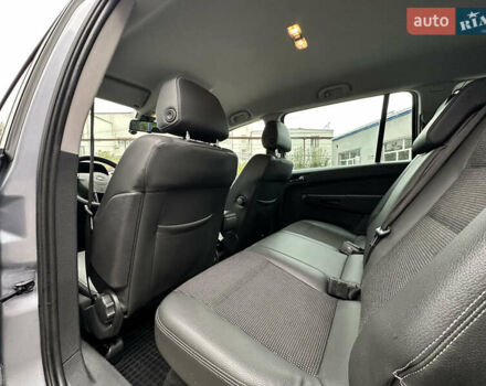 Синий Опель Зафира, объемом двигателя 1.8 л и пробегом 220 тыс. км за 6999 $, фото 17 на Automoto.ua