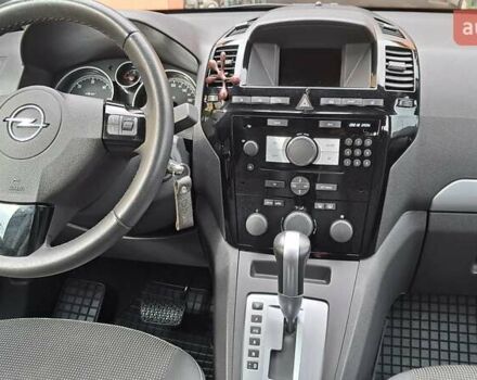 Синій Опель Зафіра, об'ємом двигуна 1.9 л та пробігом 182 тис. км за 8100 $, фото 19 на Automoto.ua