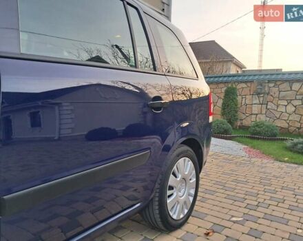 Синий Опель Зафира, объемом двигателя 1.6 л и пробегом 264 тыс. км за 5650 $, фото 27 на Automoto.ua