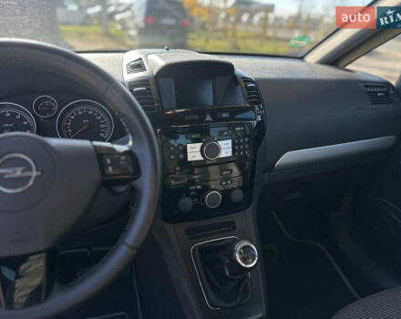 Синій Опель Зафіра, об'ємом двигуна 1.6 л та пробігом 225 тис. км за 6800 $, фото 29 на Automoto.ua