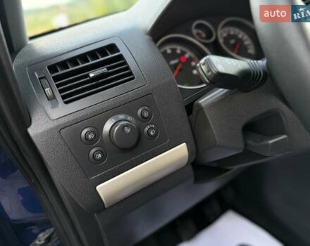 Синий Опель Зафира, объемом двигателя 1.6 л и пробегом 180 тыс. км за 6750 $, фото 40 на Automoto.ua