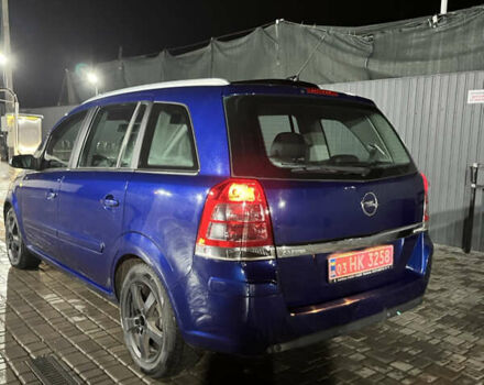 Синий Опель Зафира, объемом двигателя 1.9 л и пробегом 220 тыс. км за 8000 $, фото 5 на Automoto.ua