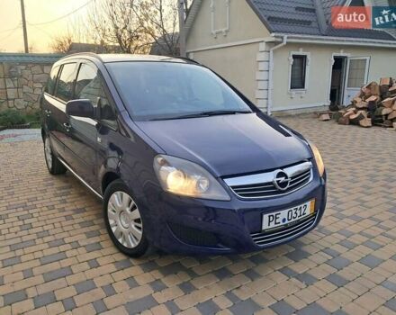 Синий Опель Зафира, объемом двигателя 1.6 л и пробегом 264 тыс. км за 5650 $, фото 59 на Automoto.ua