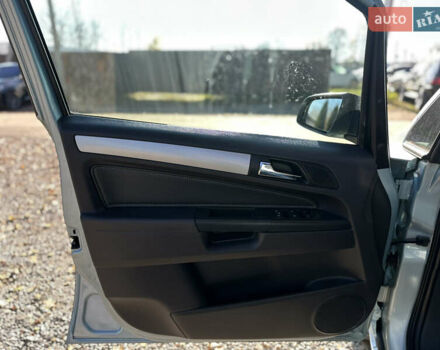 Синій Опель Зафіра, об'ємом двигуна 1.6 л та пробігом 225 тис. км за 6800 $, фото 18 на Automoto.ua