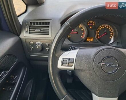 Синий Опель Зафира, объемом двигателя 1.6 л и пробегом 264 тыс. км за 5650 $, фото 53 на Automoto.ua