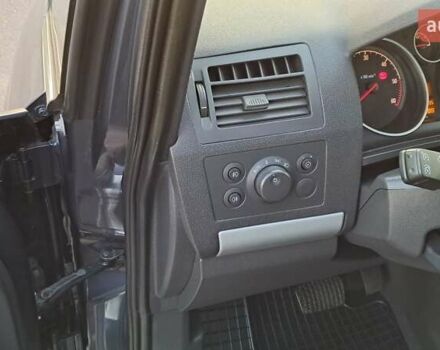 Синій Опель Зафіра, об'ємом двигуна 1.9 л та пробігом 182 тис. км за 8100 $, фото 25 на Automoto.ua
