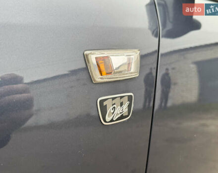 Синий Опель Зафира, объемом двигателя 1.8 л и пробегом 270 тыс. км за 6300 $, фото 15 на Automoto.ua