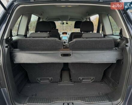 Синий Опель Зафира, объемом двигателя 1.6 л и пробегом 182 тыс. км за 6950 $, фото 81 на Automoto.ua