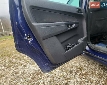 Синий Опель Зафира, объемом двигателя 1.6 л и пробегом 333 тыс. км за 6200 $, фото 52 на Automoto.ua