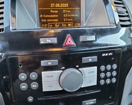 Синий Опель Зафира, объемом двигателя 1.7 л и пробегом 256 тыс. км за 6300 $, фото 15 на Automoto.ua