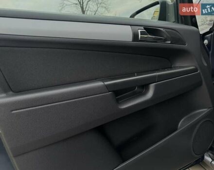 Синий Опель Зафира, объемом двигателя 1.6 л и пробегом 182 тыс. км за 6950 $, фото 35 на Automoto.ua