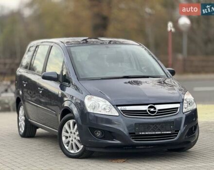 Синий Опель Зафира, объемом двигателя 1.6 л и пробегом 182 тыс. км за 6950 $, фото 2 на Automoto.ua