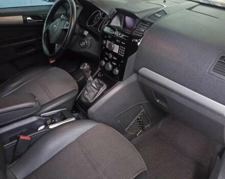 Синий Опель Зафира, объемом двигателя 1.7 л и пробегом 357 тыс. км за 6500 $, фото 12 на Automoto.ua