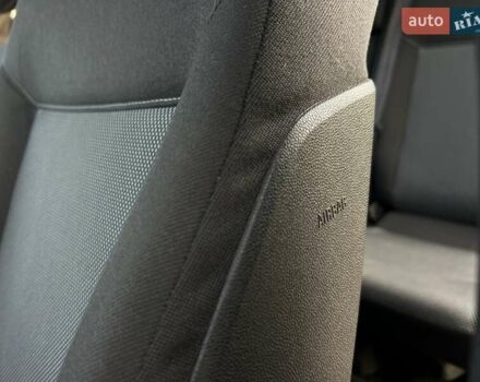 Синий Опель Зафира, объемом двигателя 1.8 л и пробегом 186 тыс. км за 7250 $, фото 25 на Automoto.ua