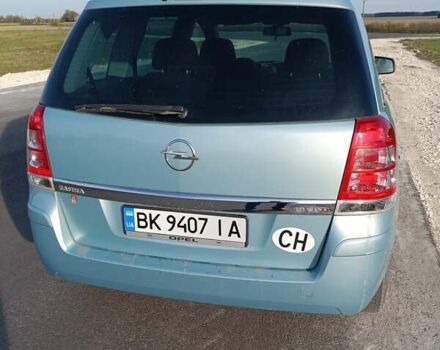 Синий Опель Зафира, объемом двигателя 1.9 л и пробегом 250 тыс. км за 7000 $, фото 6 на Automoto.ua