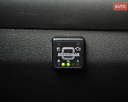 Опель Зафира 2010 в Киеве на Automoto.ua Синий Опель Зафира, объемом двигателя 1.6 л и пробегом 310 тыс. км за 6800 $, фото 27 на Automoto.ua