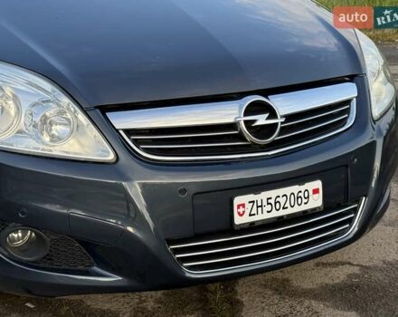 Синий Опель Зафира, объемом двигателя 1.8 л и пробегом 186 тыс. км за 7250 $, фото 3 на Automoto.ua
