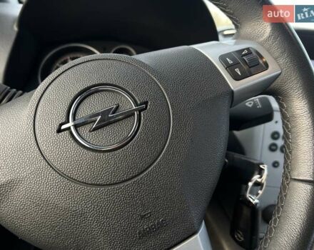 Синий Опель Зафира, объемом двигателя 1.8 л и пробегом 186 тыс. км за 7250 $, фото 30 на Automoto.ua