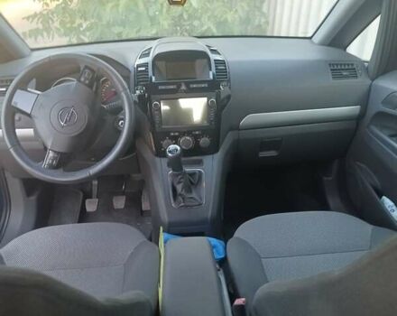 Синий Опель Зафира, объемом двигателя 1.7 л и пробегом 277 тыс. км за 6500 $, фото 5 на Automoto.ua