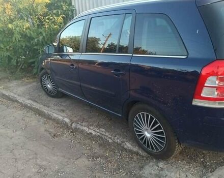 Синий Опель Зафира, объемом двигателя 1.7 л и пробегом 277 тыс. км за 6500 $, фото 3 на Automoto.ua