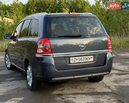 Синий Опель Зафира, объемом двигателя 1.8 л и пробегом 186 тыс. км за 7250 $, фото 10 на Automoto.ua