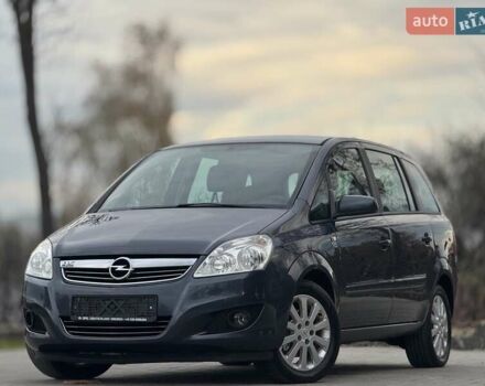 Синий Опель Зафира, объемом двигателя 1.6 л и пробегом 182 тыс. км за 6950 $, фото 4 на Automoto.ua