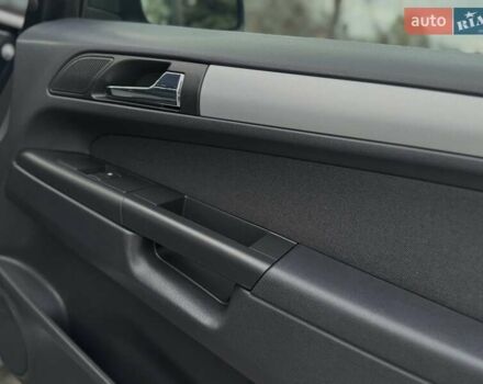 Синий Опель Зафира, объемом двигателя 1.6 л и пробегом 182 тыс. км за 6950 $, фото 60 на Automoto.ua