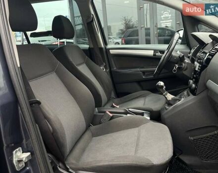 Синий Опель Зафира, объемом двигателя 1.69 л и пробегом 324 тыс. км за 6990 $, фото 12 на Automoto.ua