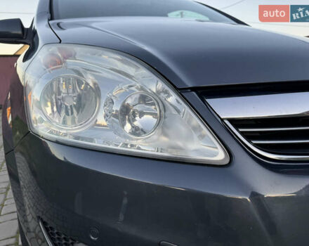 Синий Опель Зафира, объемом двигателя 1.8 л и пробегом 250 тыс. км за 6750 $, фото 11 на Automoto.ua