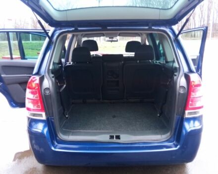 Синий Опель Зафира, объемом двигателя 1.7 л и пробегом 215 тыс. км за 6000 $, фото 4 на Automoto.ua