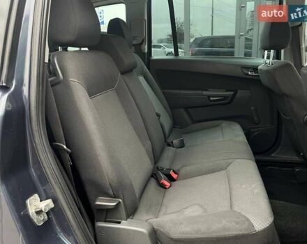 Синий Опель Зафира, объемом двигателя 1.69 л и пробегом 324 тыс. км за 6990 $, фото 11 на Automoto.ua