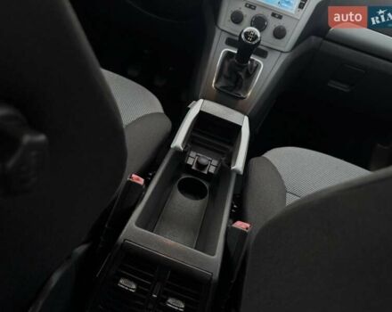 Синий Опель Зафира, объемом двигателя 1.6 л и пробегом 182 тыс. км за 6950 $, фото 65 на Automoto.ua