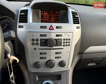 Синий Опель Зафира, объемом двигателя 1.8 л и пробегом 186 тыс. км за 7250 $, фото 33 на Automoto.ua